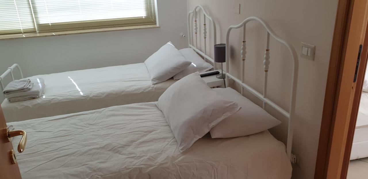Bed and Breakfast Iriss Таормина Экстерьер фото