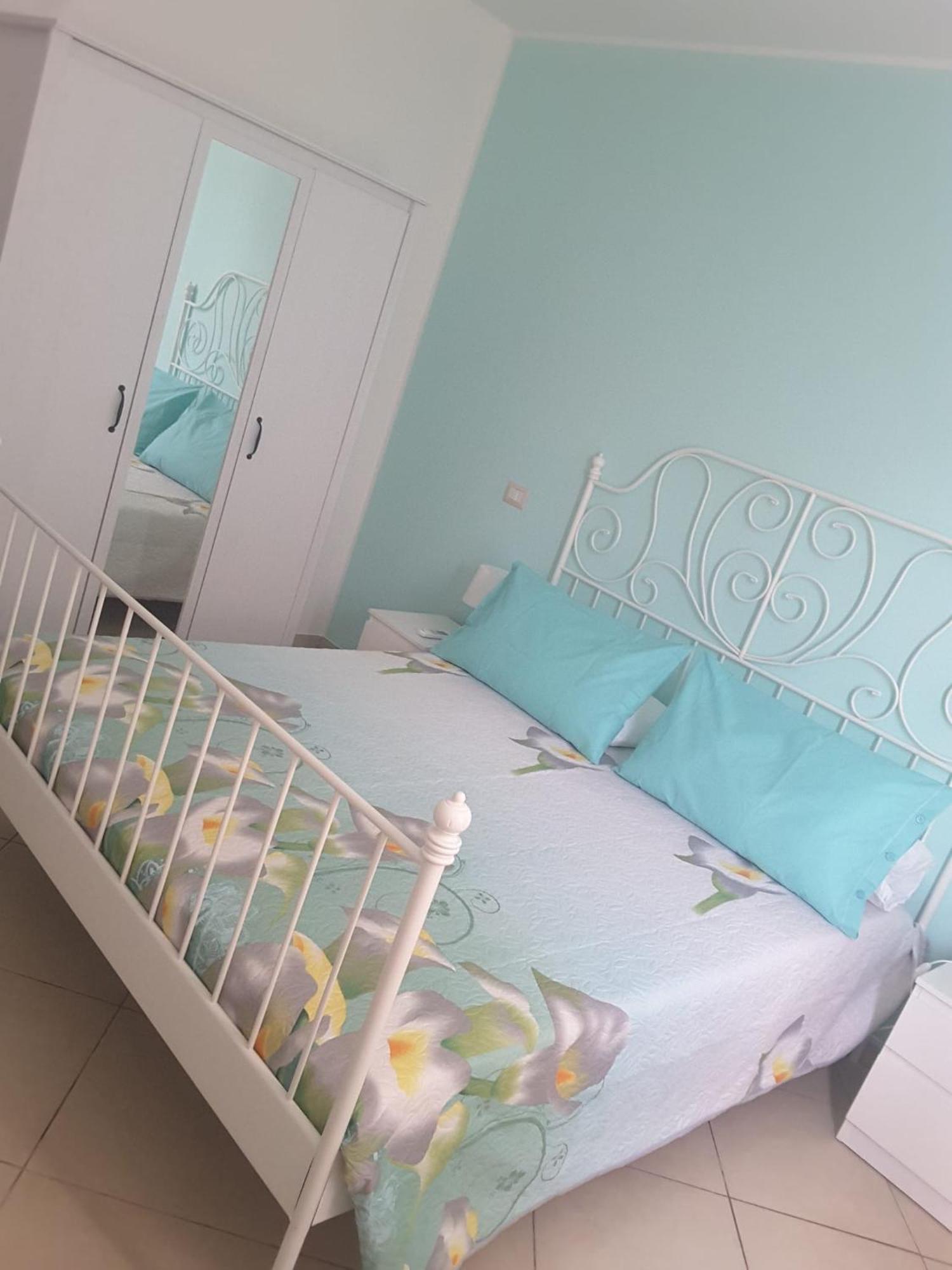 Bed and Breakfast Iriss Таормина Номер фото