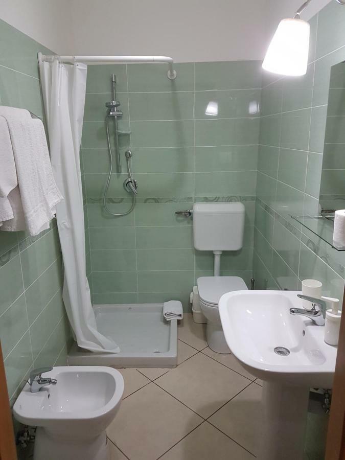 Bed and Breakfast Iriss Таормина Экстерьер фото